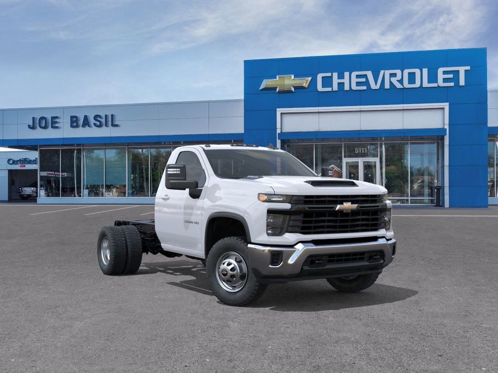 2026 Chevrolet Silverado HD WT 4WD Regular Cab 137.5" WB's photo