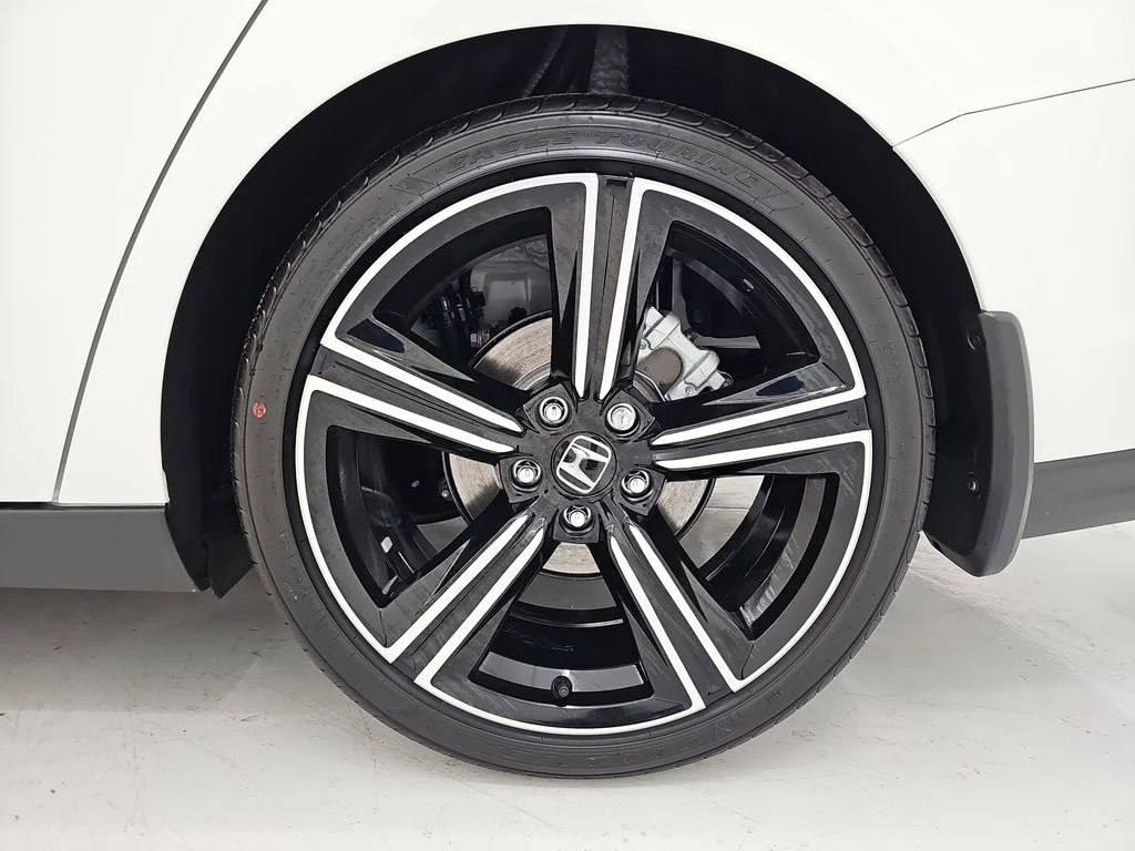 New 2026 Platinum White Pearl Honda SE image 35