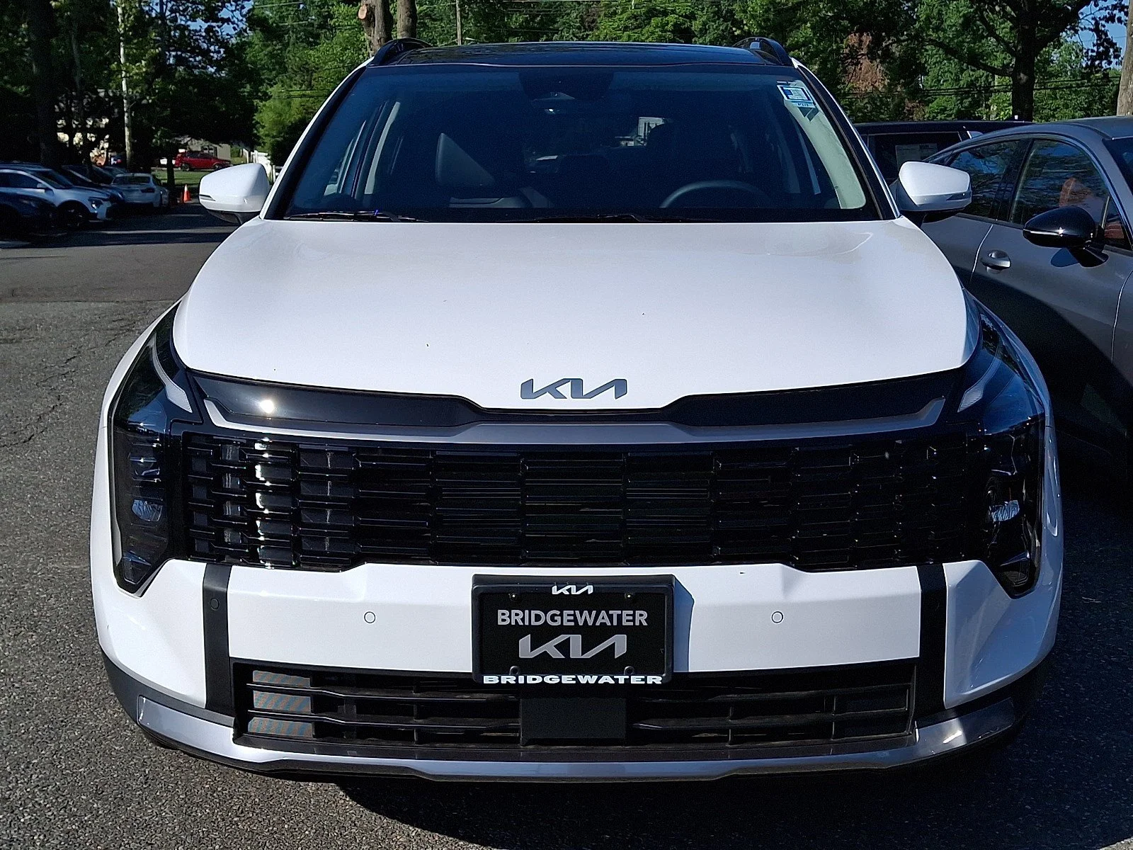 New 2026 Glacial White Pearl Kia EX image 2