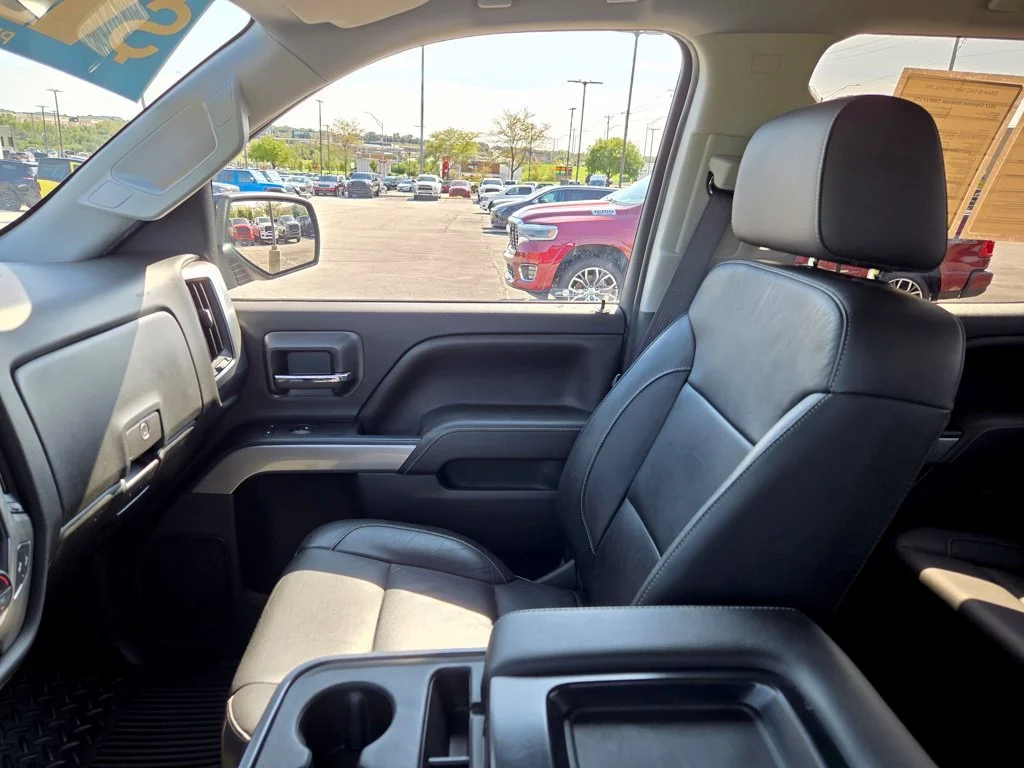 Used 2017 Black Chevrolet LT image 24