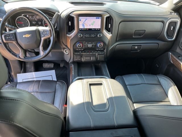 Used 2022 Blue Chevrolet High Country image 19