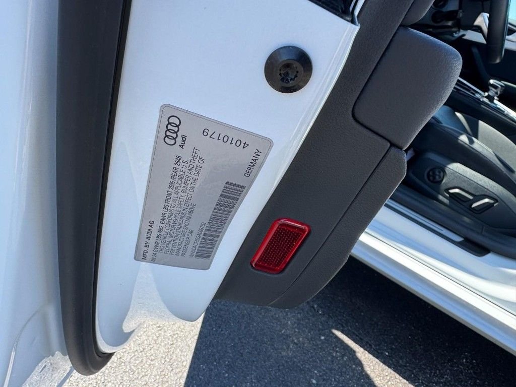 Used 2025  Audi 45 S line Premium image 25