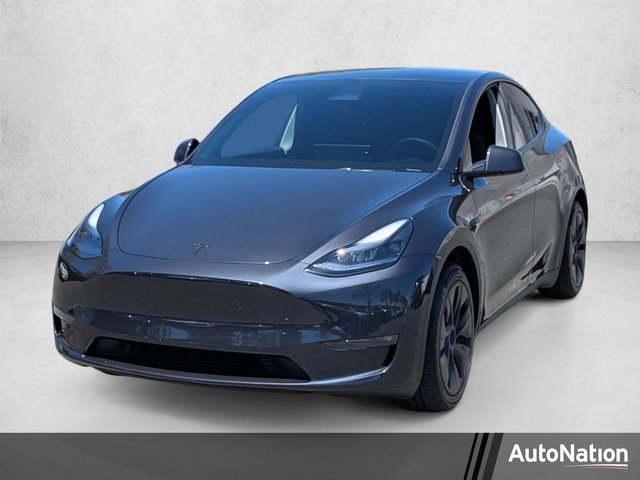 2024 Tesla Model Y Long Range