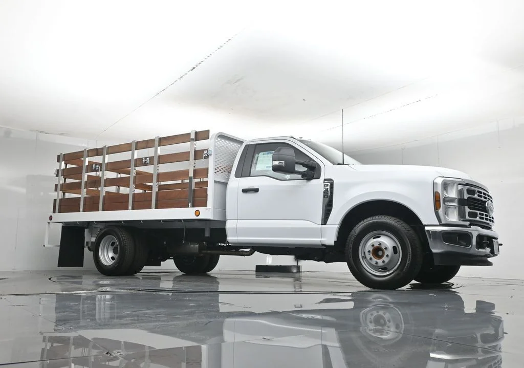 New 2026 White Ford XL image 3
