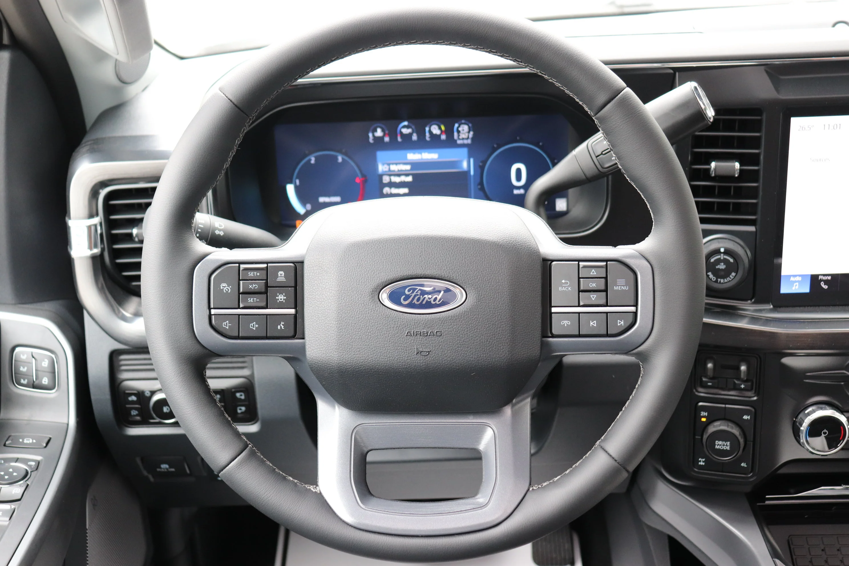 New 2026 STAR WHITE METALLIC Ford LARIAT image 12