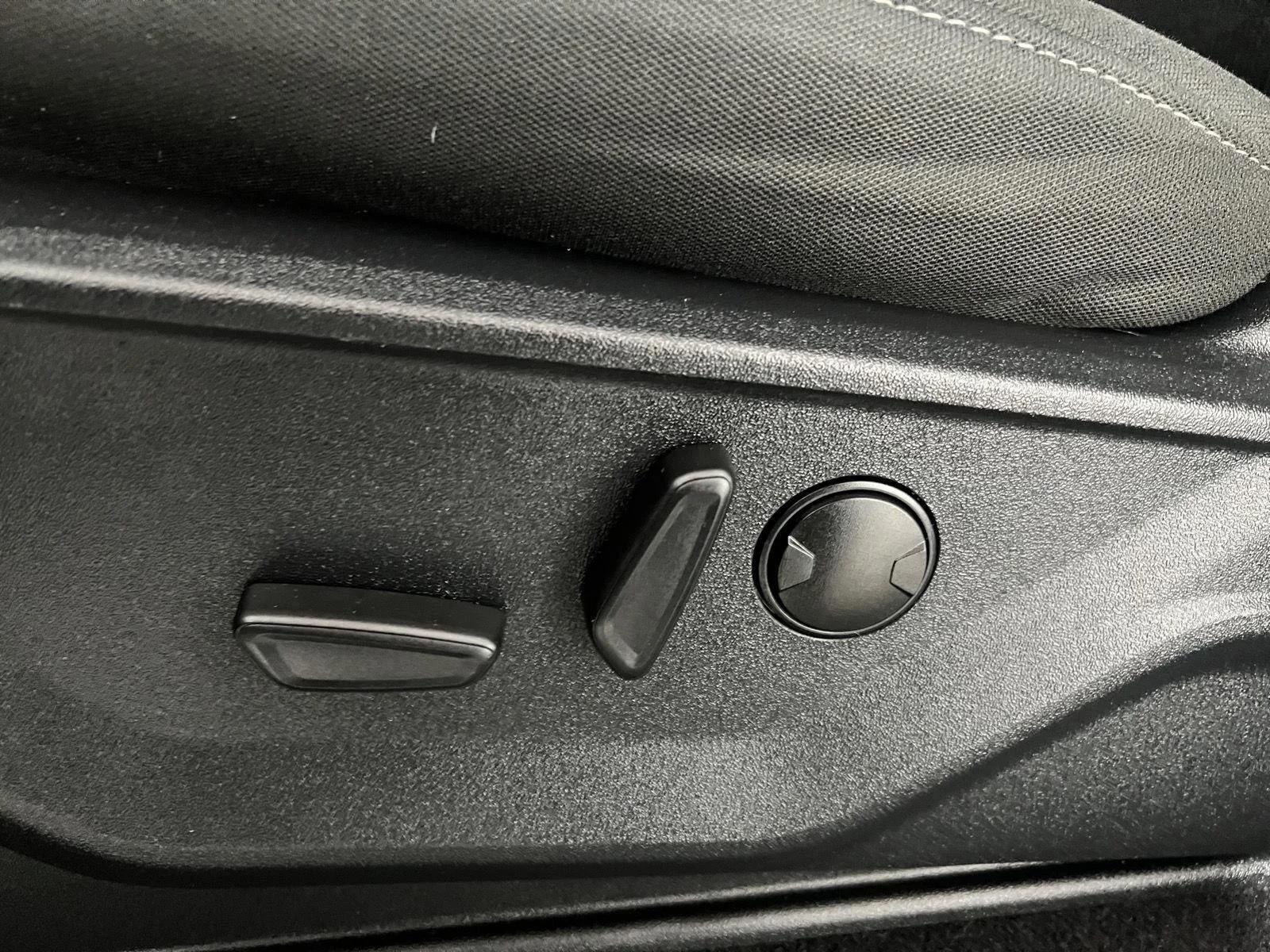 Used 2024 Carbonized Gray Ford XLT image 36