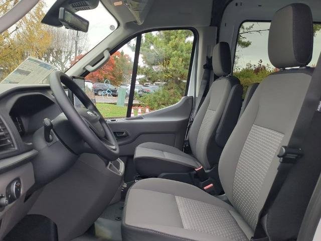 New 2026 Oxford White Ford Cargo Van image 13