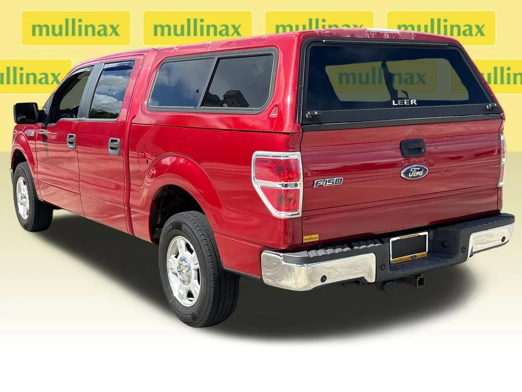 Used 2010 Red Ford XLT image 9