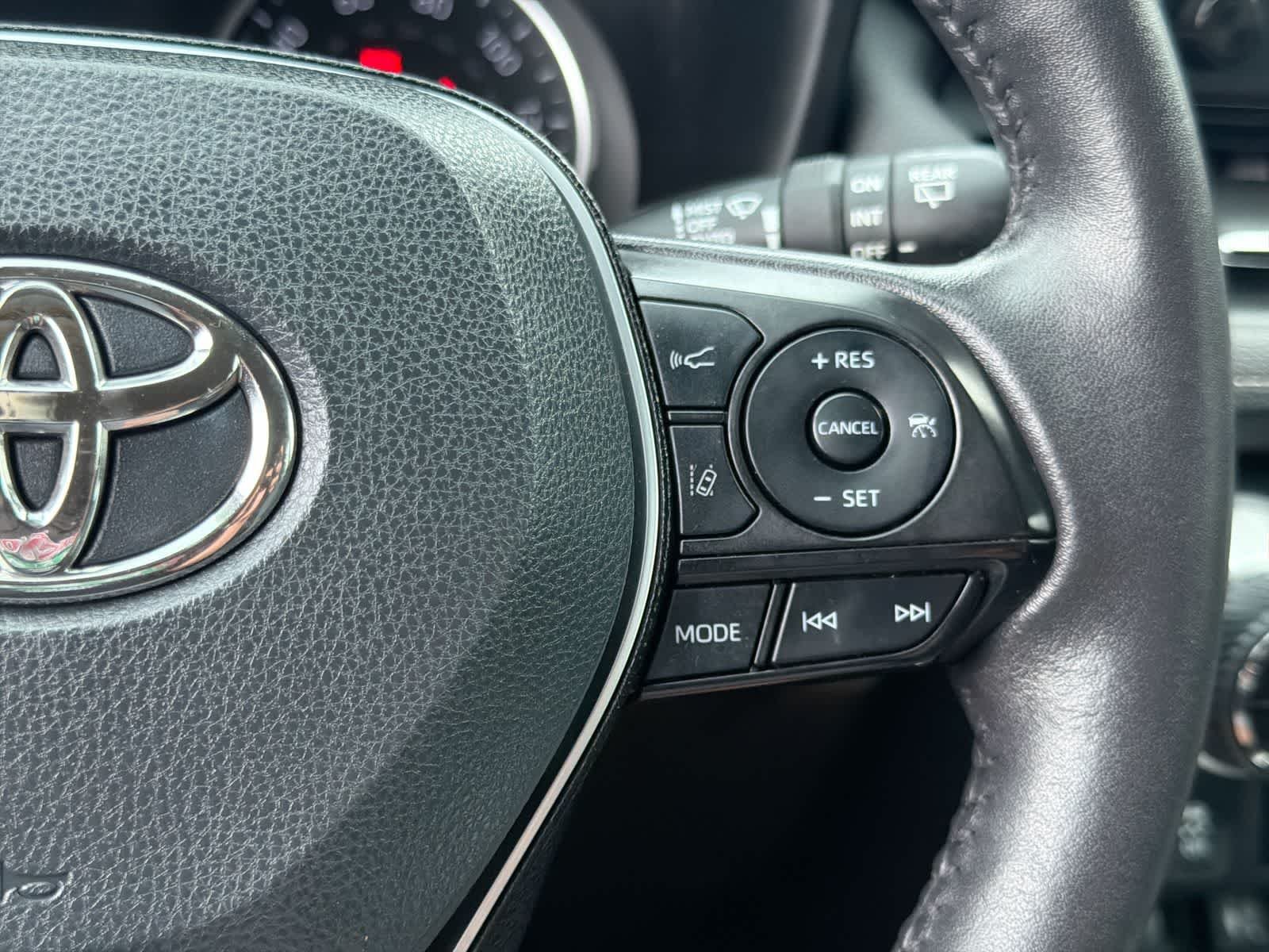 Used 2019 Blueprint Toyota XLE Premium image 25