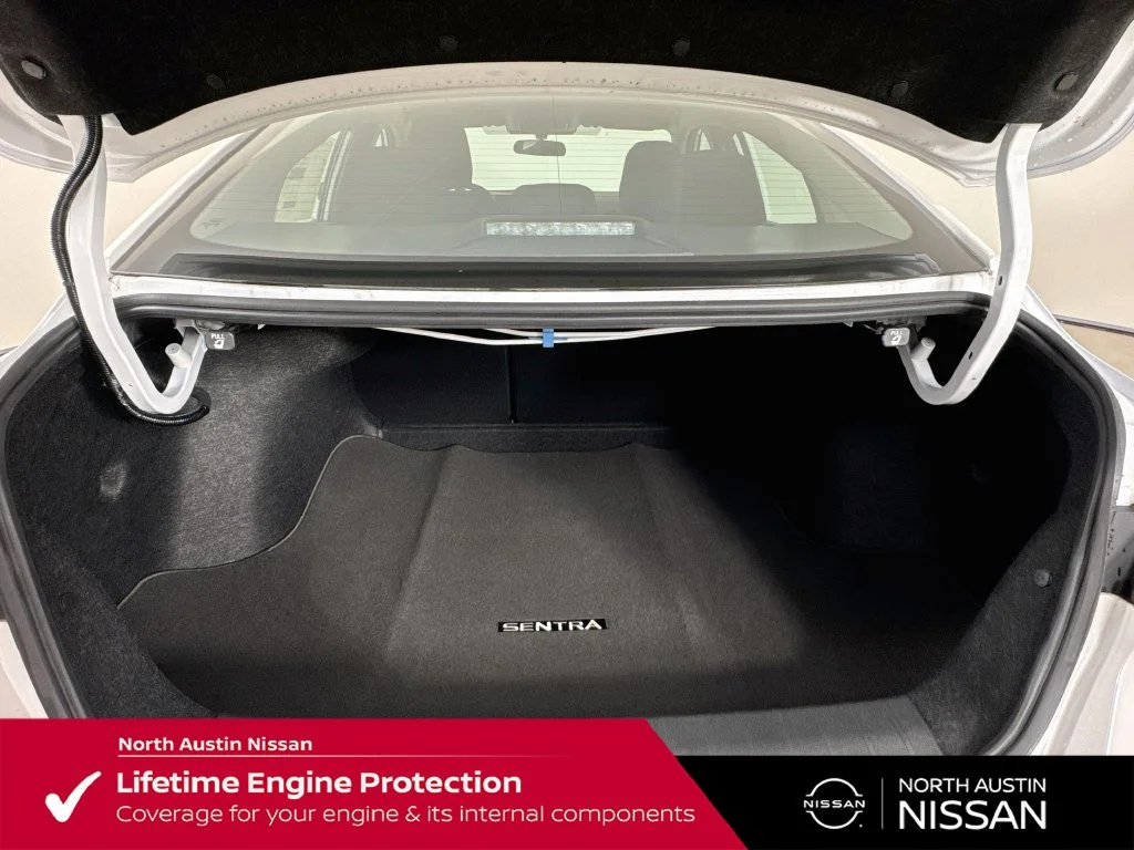 New 2027 White Nissan SR image 29