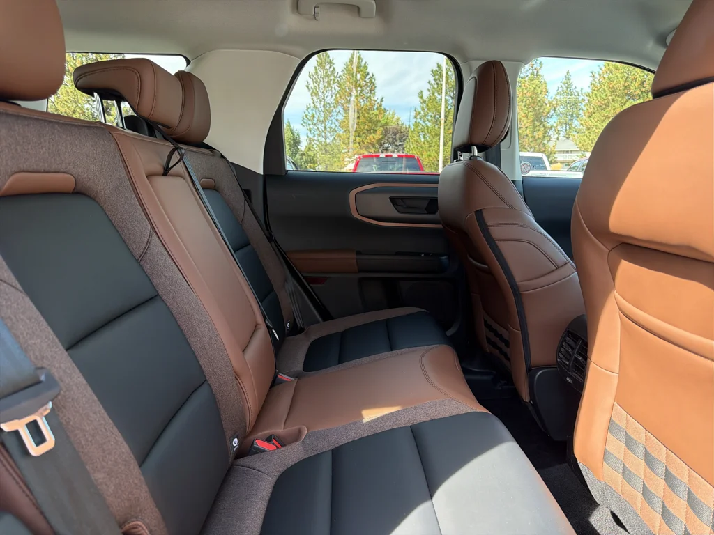 Certified Used 2025 Oxford White Ford Outer Banks image 27