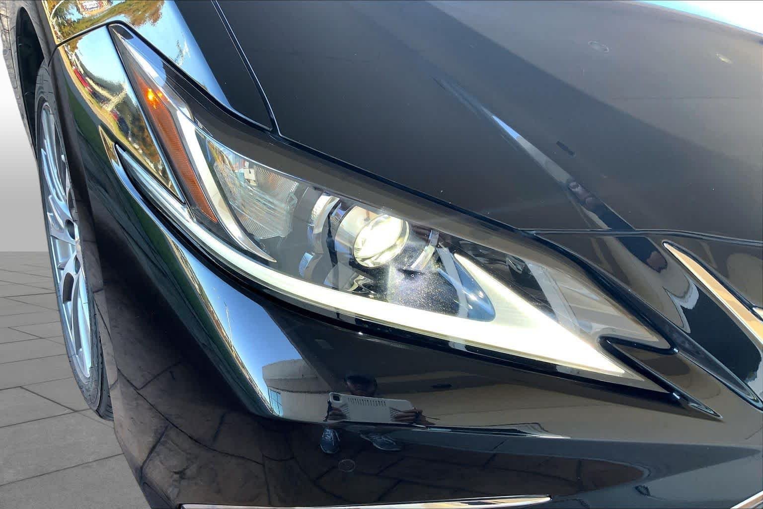 Used 2019 Caviar Lexus  image 27