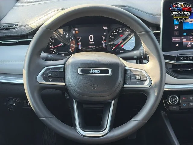 Used 2023 Black Jeep Limited image 15