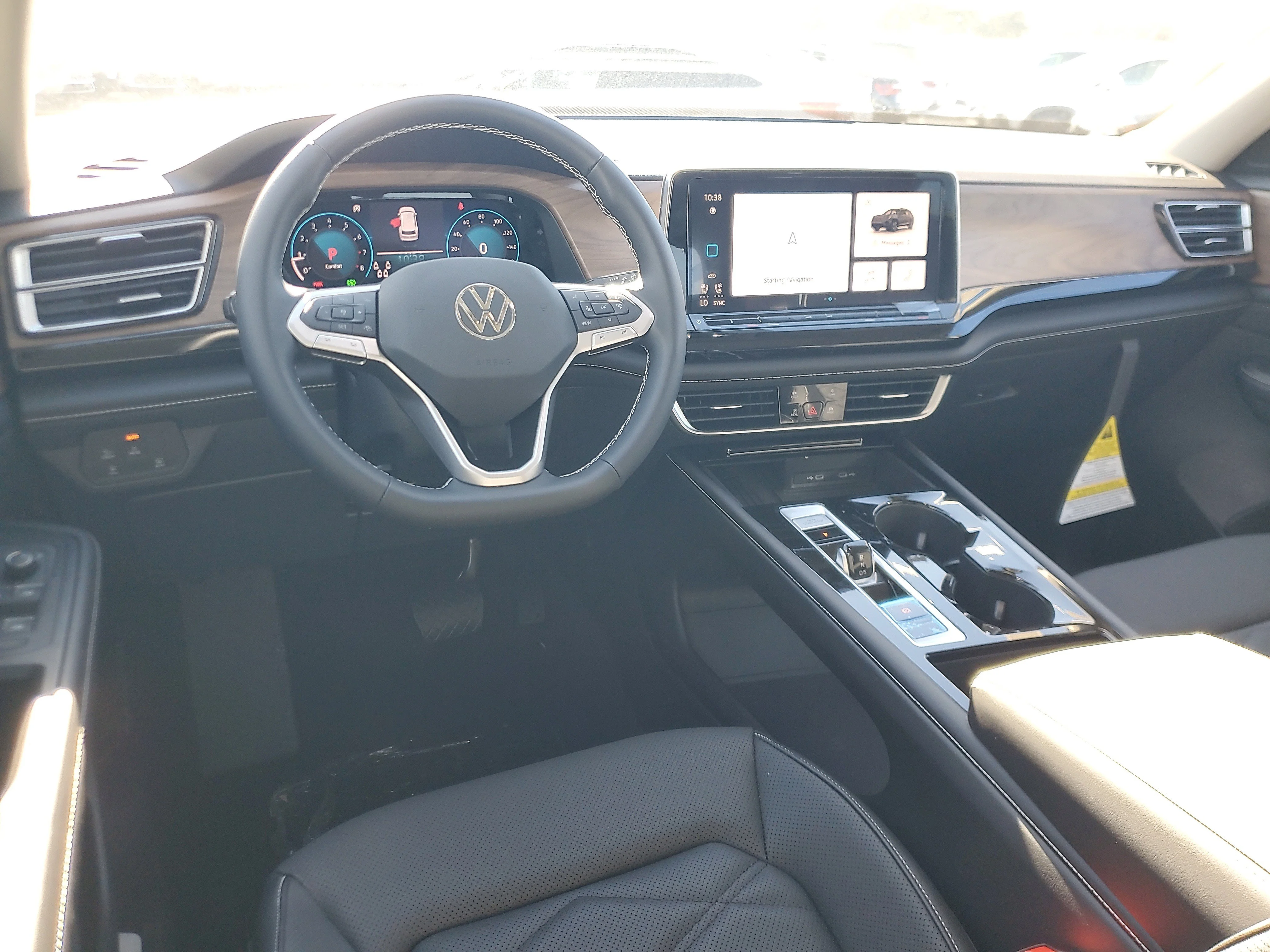 New 2026 White Volkswagen 2.0T SE w/Technology image 13