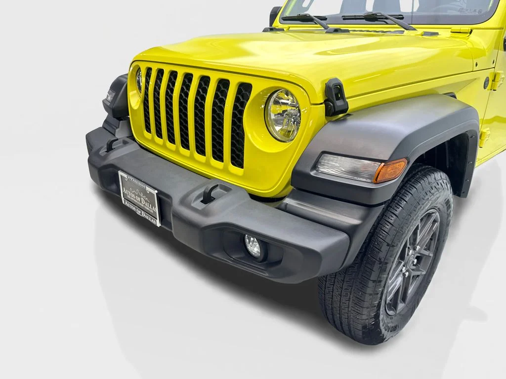Used 2024 Yellow Jeep Sport S image 16