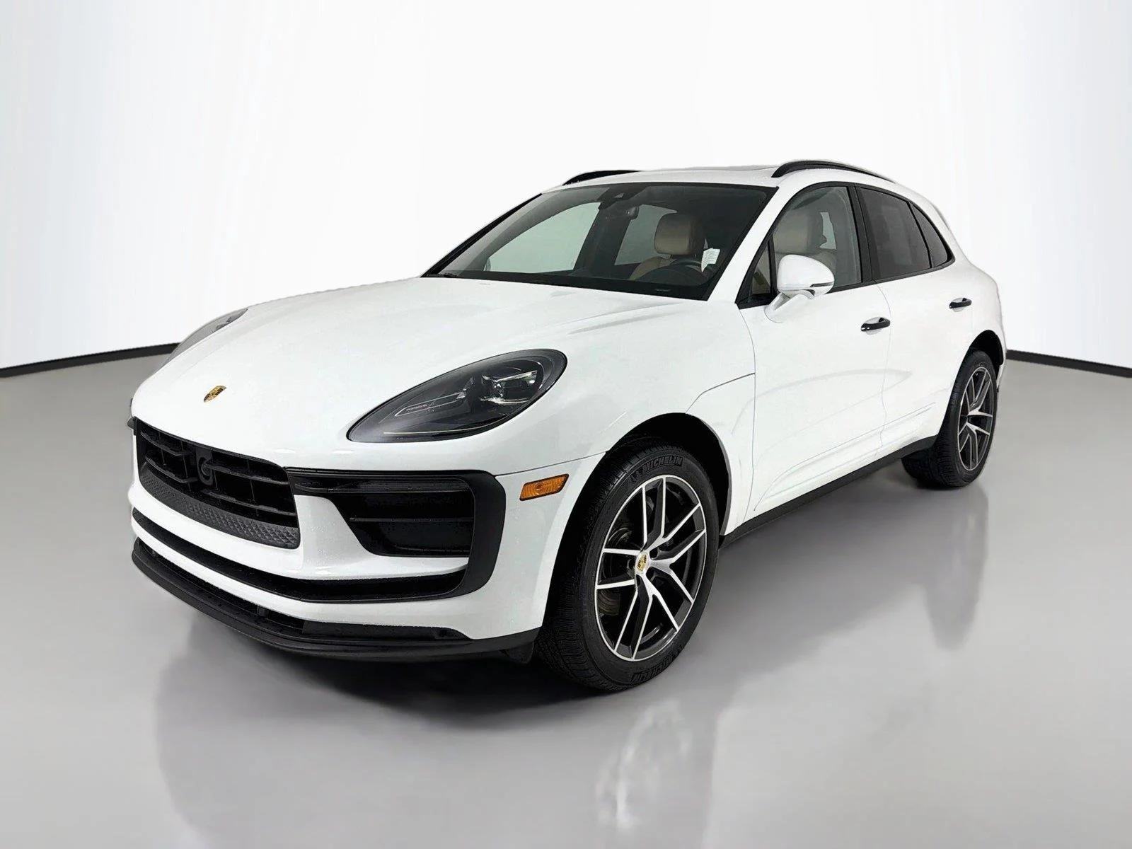 Used 2023 White Porsche  image 1