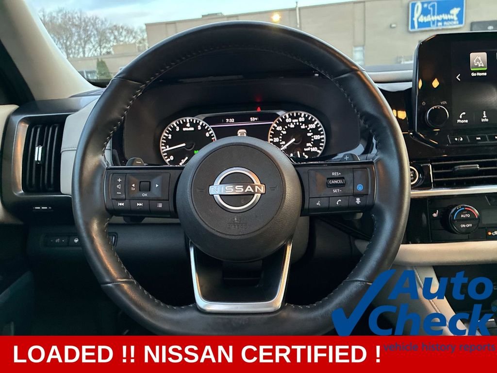 Used 2023 Black Nissan SL image 21