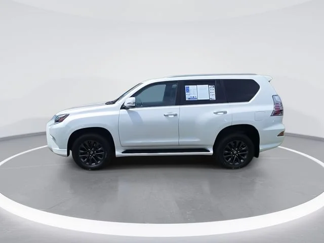 Used 2021  Lexus 460 image 5