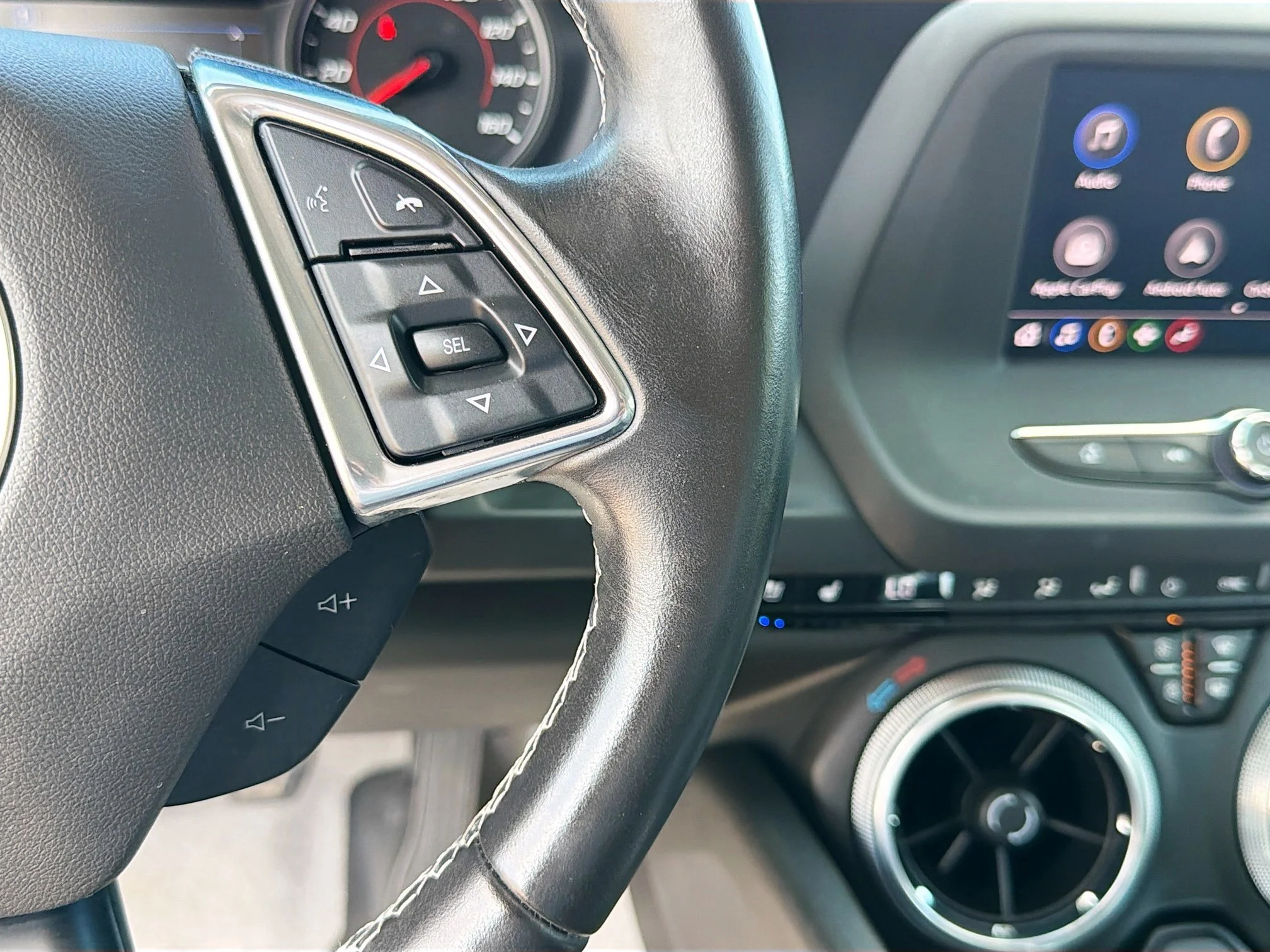 Used 2023 Shadow Gray Metallic Chevrolet 2LT image 34