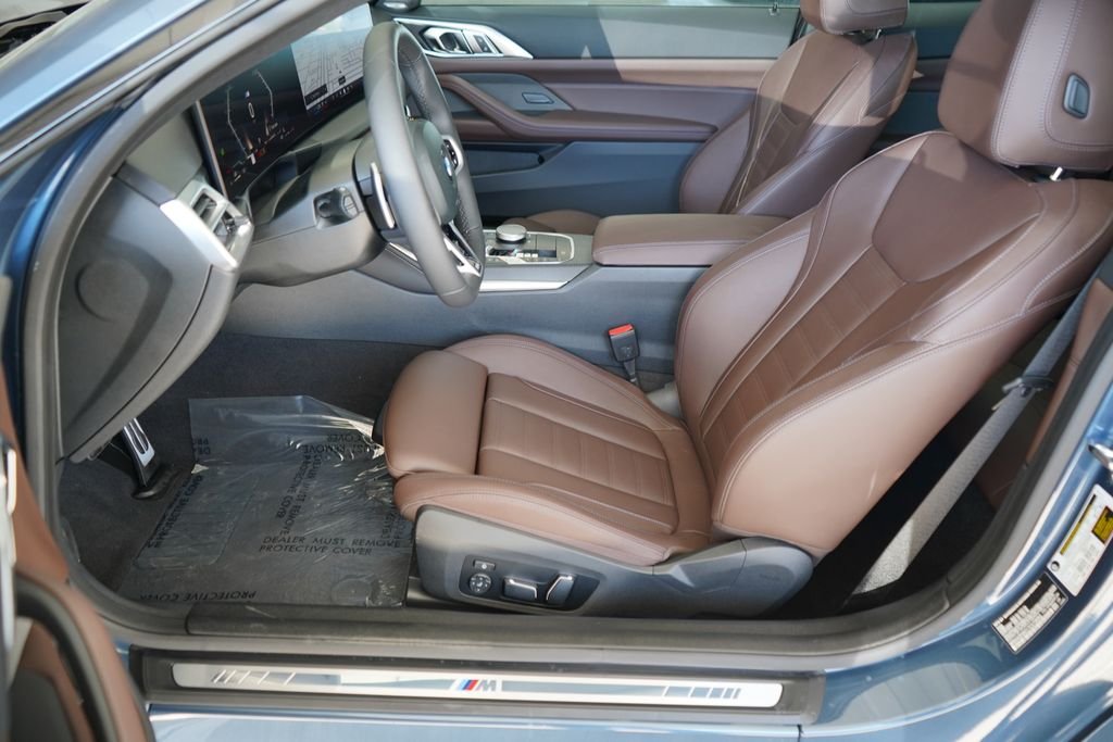 2026 BMW 4 Series 430i - Photo 9