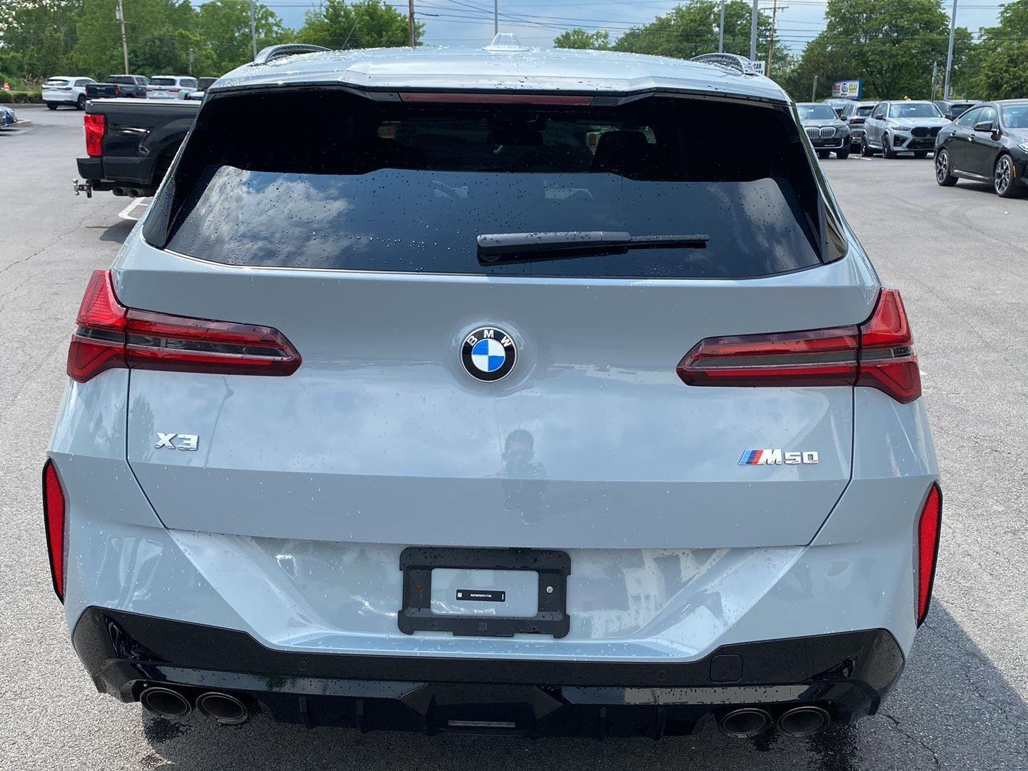 Used 2026 Brooklyn Grey Metallic BMW M50 xDrive image 3