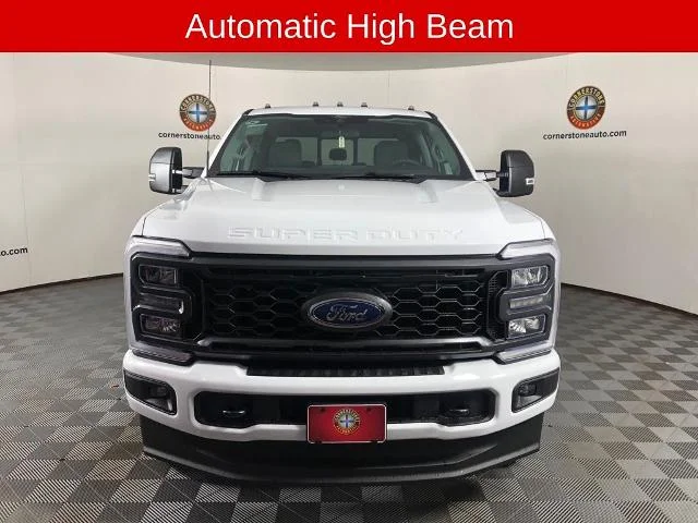New 2026 Oxford White Ford F-350® XL image 14