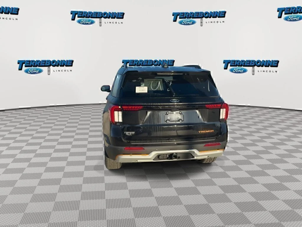 New 2026 Agate Black Metallic Ford Tremor® image 7
