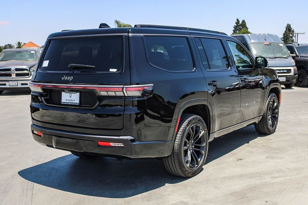 New 2026 Black Jeep Summit Obsidian image 9