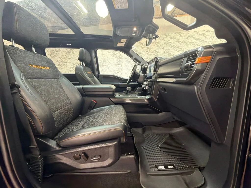 Used 2023 Black Ford Tremor image 9