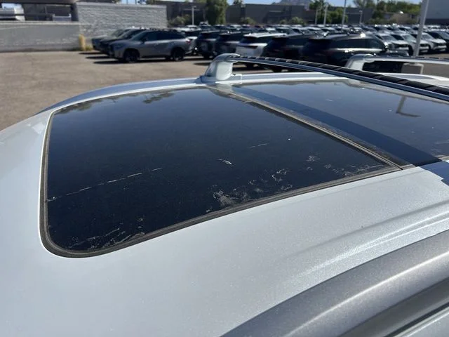 New 2027 RADIANT WHITE INFINITI Luxe FWD image 11