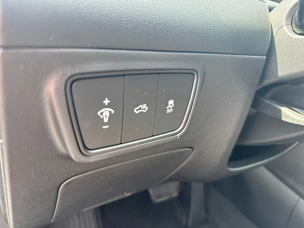 2022 Hyundai Santa Cruz SEL Premium - Photo 11