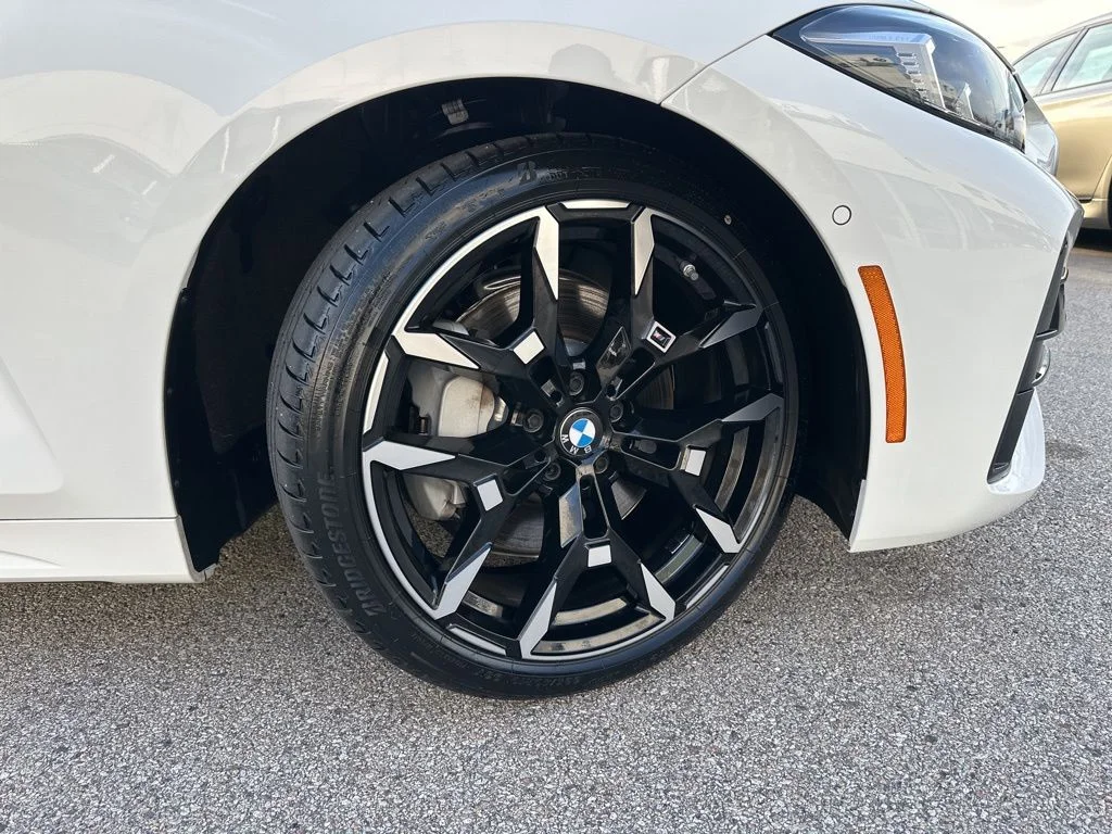 2025 BMW 4 Series 430i - Photo 30