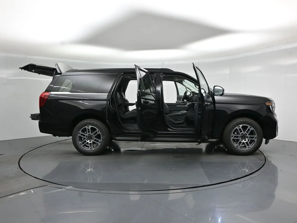 New 2026 Agate Black Metallic Ford Active image 4