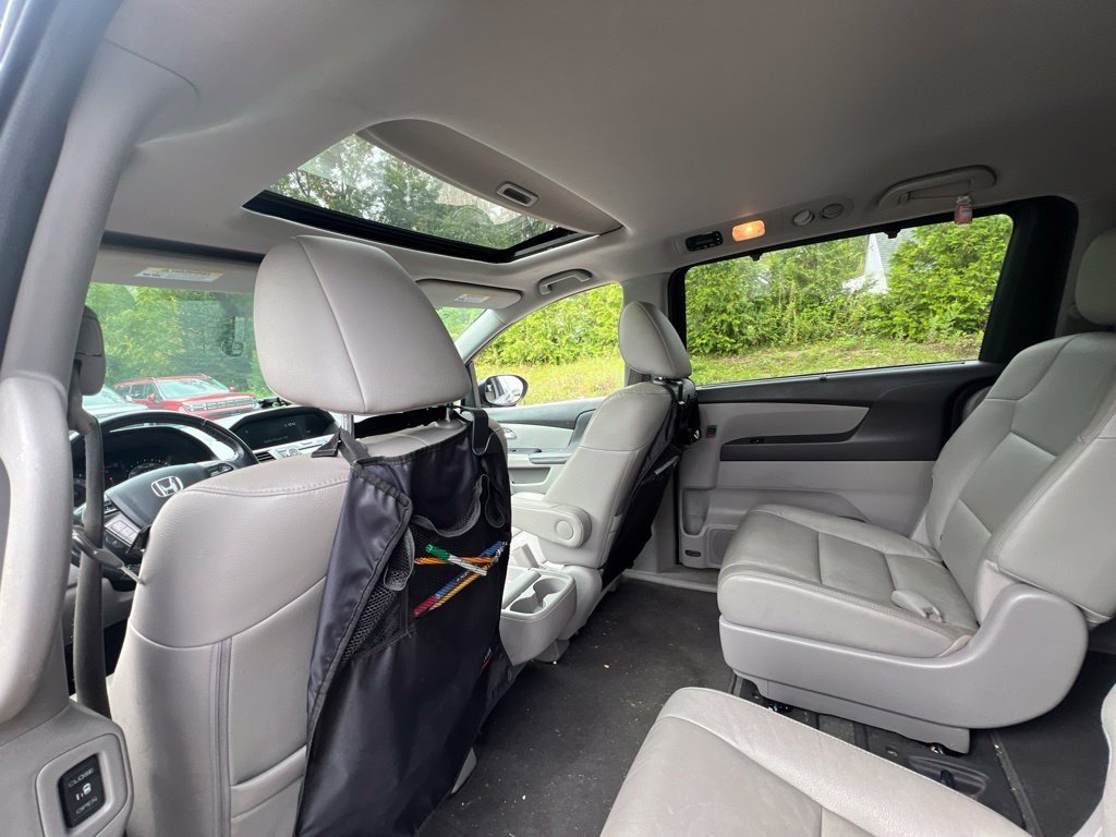 Used 2016 Blue Honda EX-L image 6