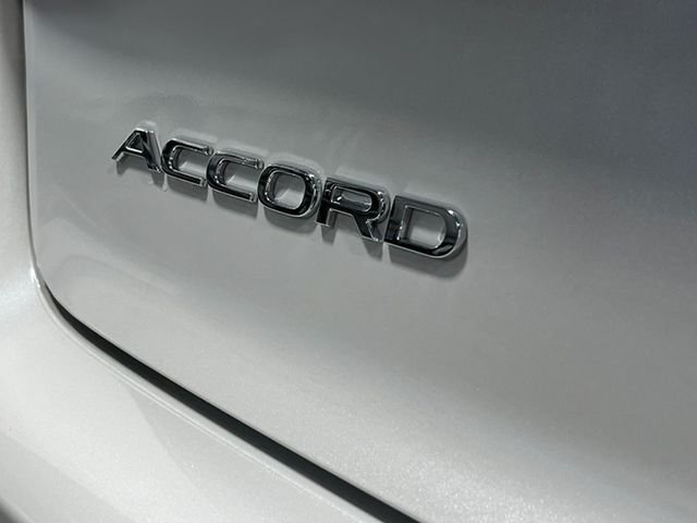 New 2026 Platinum White Pearl Honda LX image 5