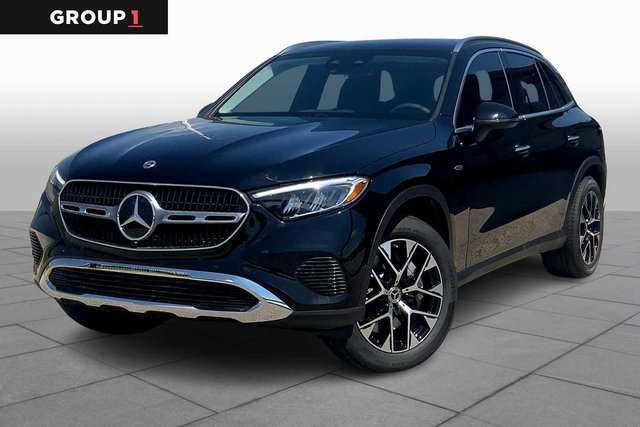 Pre-Owned 2025 Mercedes-Benz GLC 350e AWD 4MATIC® - In-Stock