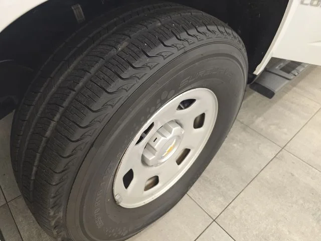 Used 2016 Summit White Chevrolet Work Truck image 35