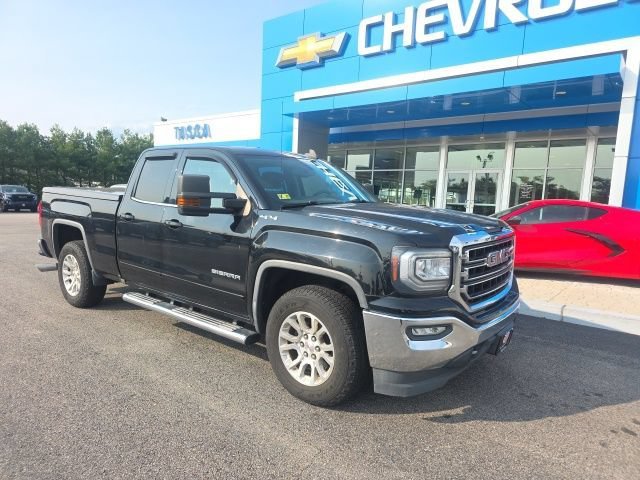 2018 GMC Sierra 1500 SLE 4WD photo