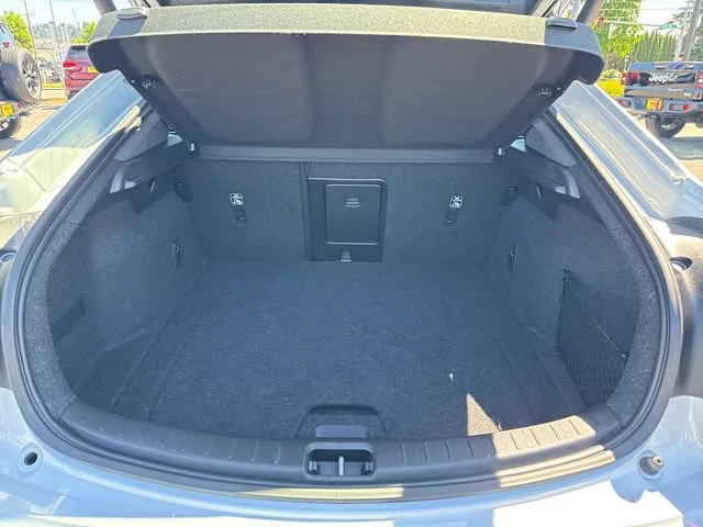 Used 2023 Snow Metallic Polestar Performance image 12