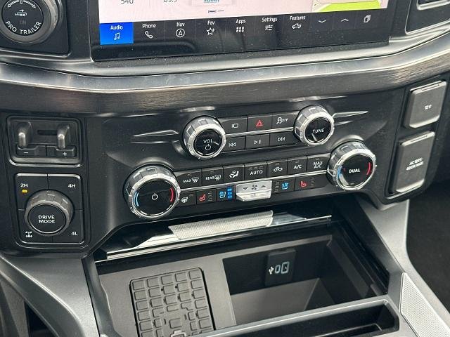 New 2025 Glacier Gray Metallic Tri-Coat Ford F-250® Lariat® image 46