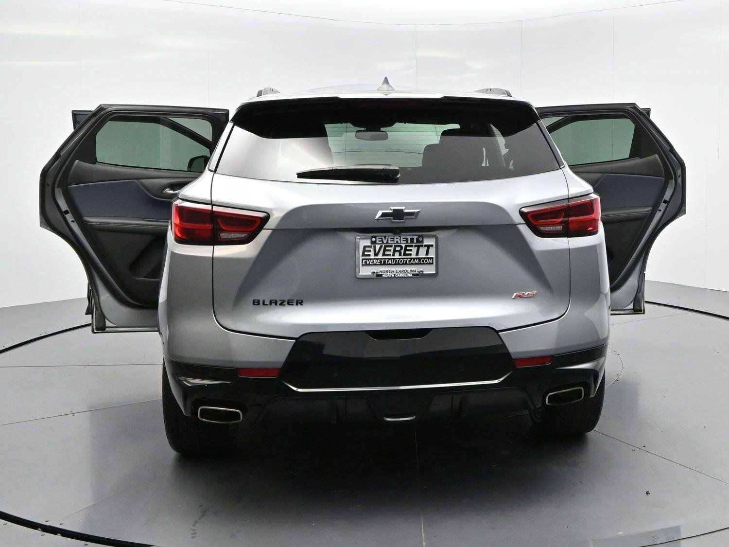 Used 2024 Sterling Gray Metallic Chevrolet RS image 40