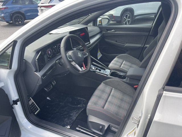 2026 Volkswagen Golf GTI S - Photo 11