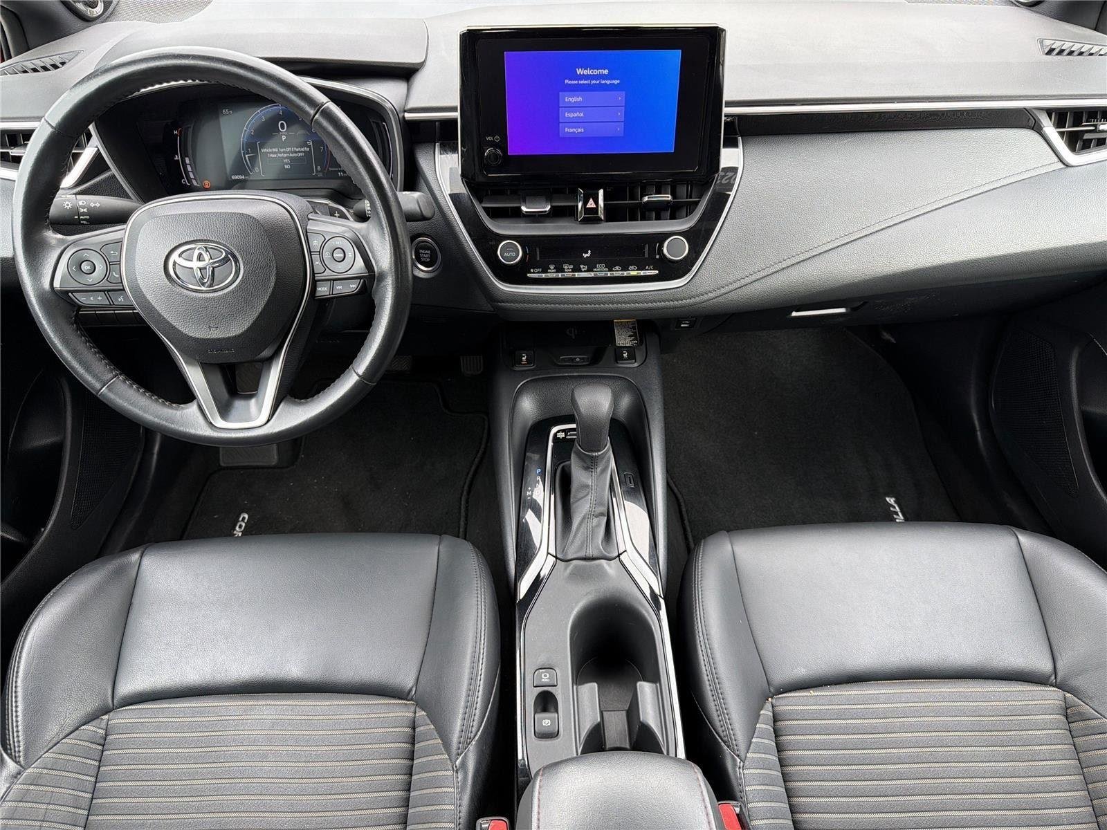 Used 2023 Ruby Flare Pearl/Midnight Black Metallic Toyota XSE image 9