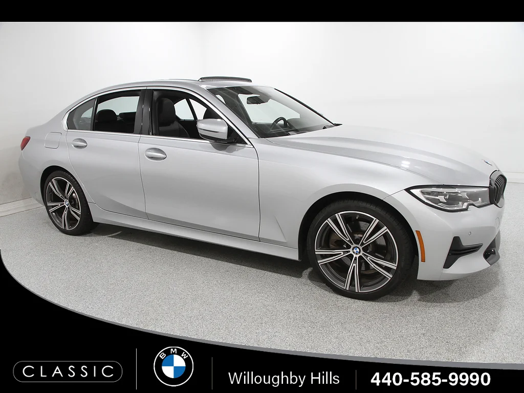 Used 2021 Glacier Silver Metallic BMW 330e xDrive image 1