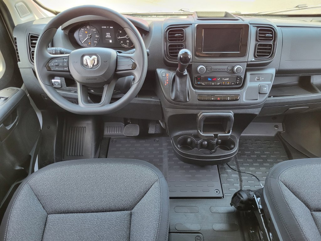 2026 Ram ProMaster Cargo Van photo 4