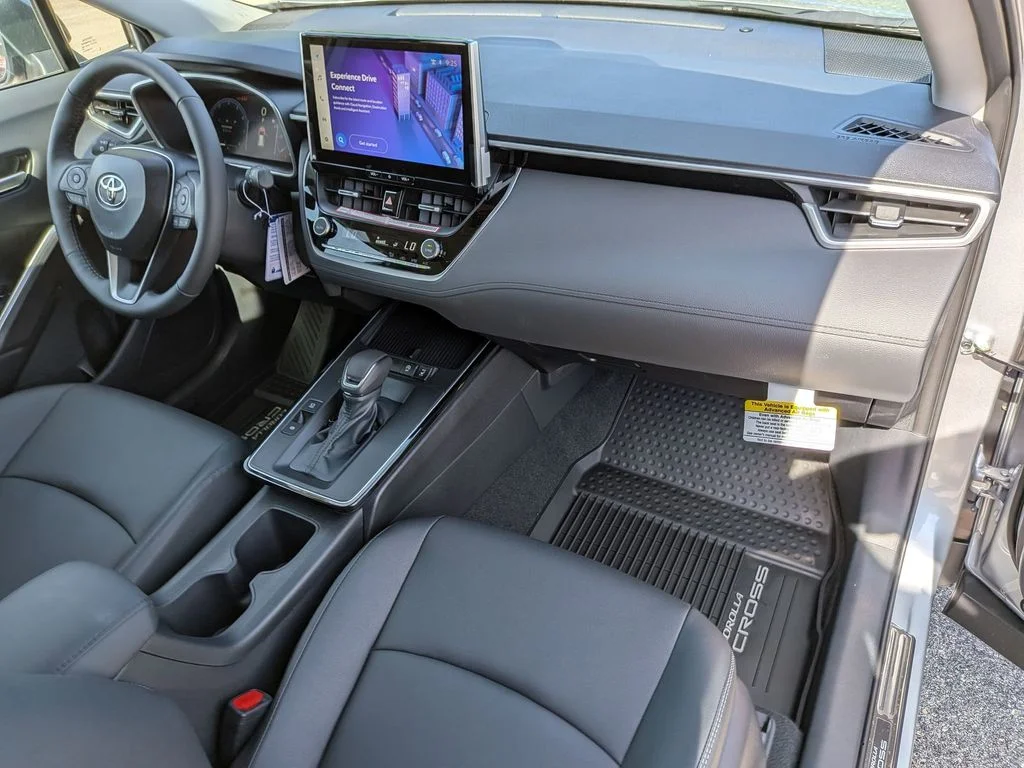 New 2026 Sonic Silver Toyota XLE image 30