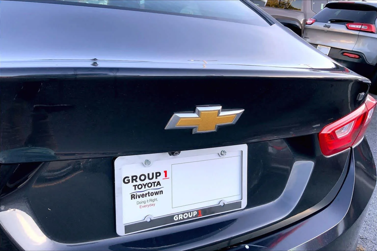 Used 2023 Dark Ash Metallic Chevrolet LT image 9
