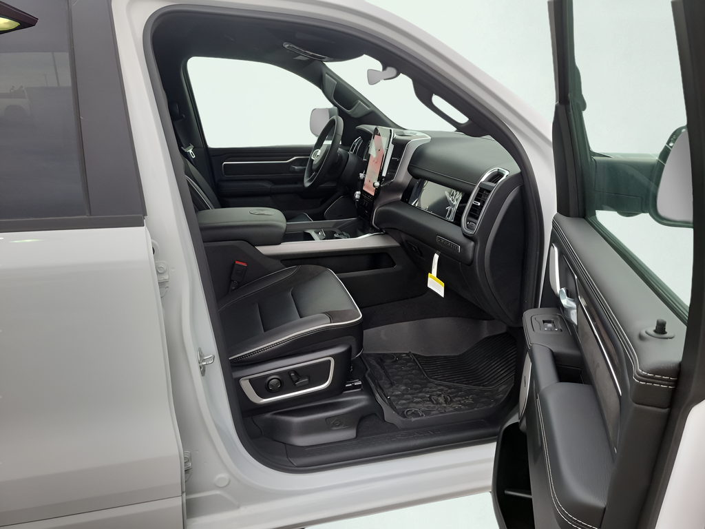 2025 RAM 1500 Laramie - Photo 20