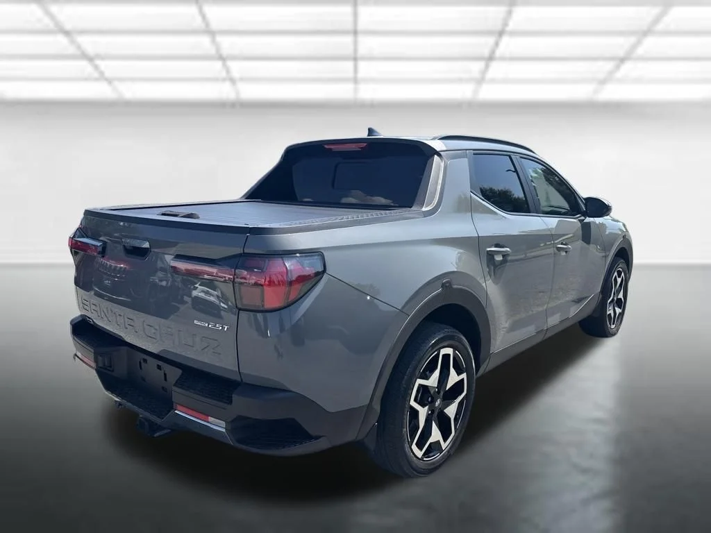 Used 2022 Gray Hyundai Limited image 4