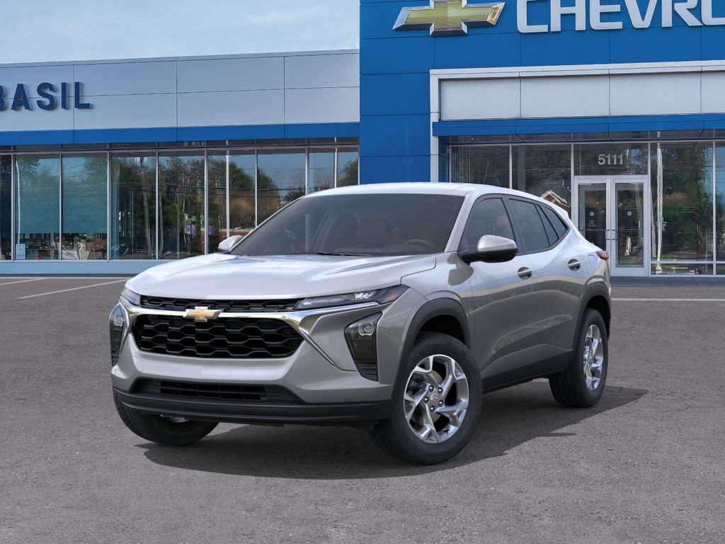 2026 Chevrolet Trax LS - Photo 6